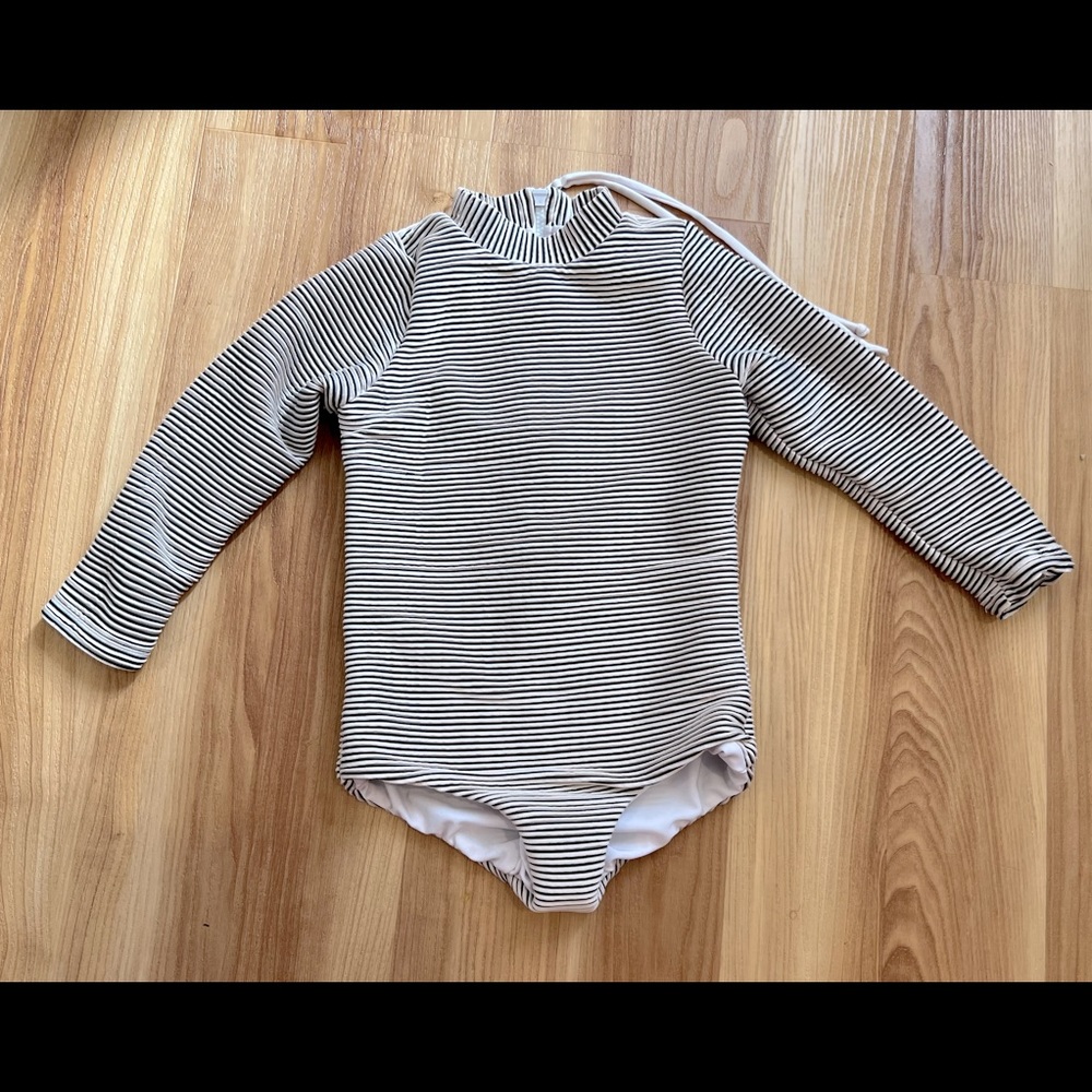 Of One Sea Girls Long Sleeve Zip Up Size 3/4